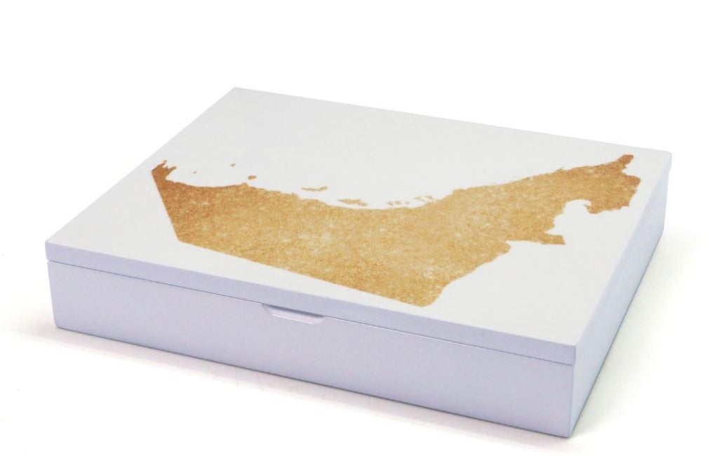 Liwa Uae Map Gift Box Premium Plain Dates