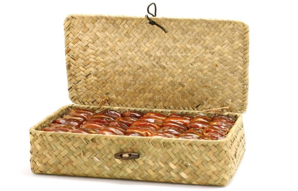 Liwa Dates Wannana Organic Mozeira Gift Box